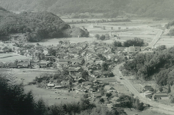 1984 年（昭和49）頃の吉田町の中心部
